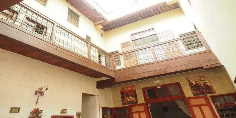 Maison traditionnelle bien située à vendre