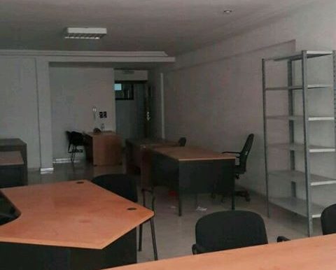 41861692_1686374121467462_8982802049498349568_n