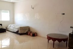 Appartement bien ensoleillé avec 3 façades à vendre