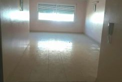 Appartement de bon qualité avec un garage et un ascenseur à vendre