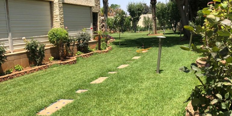 8a1e2832-f921-43c5-ab97-770657e47501