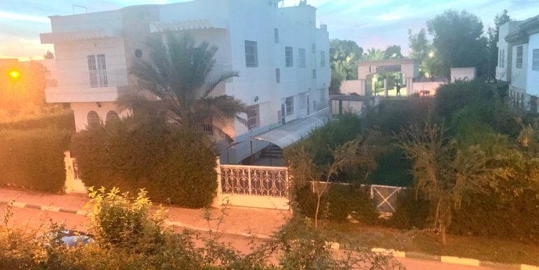 72dacc82-8b53-43c6-8846-e2142520b203