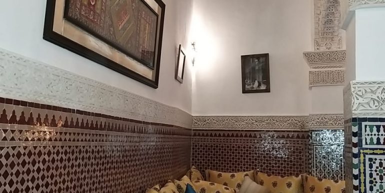 dcb83841-084d-48c5-b0e6-02dd5d394244