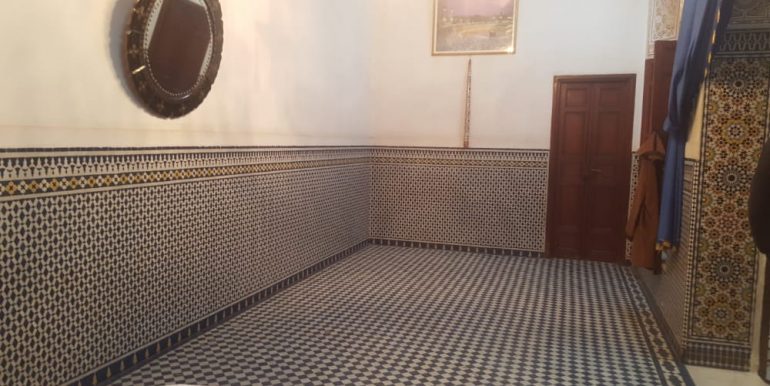 e2feadd2-430b-40a1-b05a-a46c0f54aa77