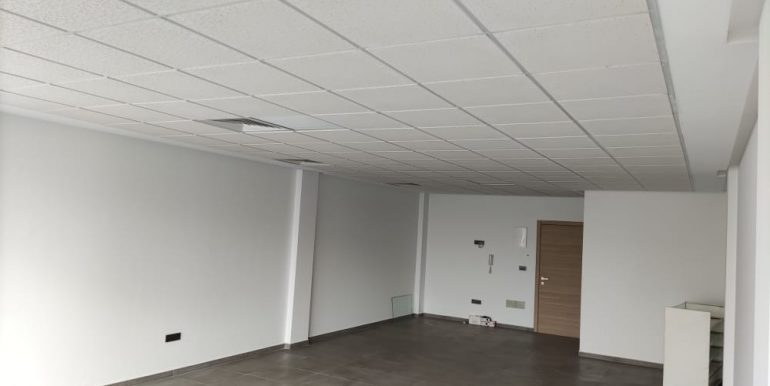 b38374f2-5fe9-4e80-ad74-7800c2fffc18