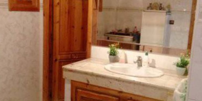 25084b64-06cd-479f-891b-285ea252652b