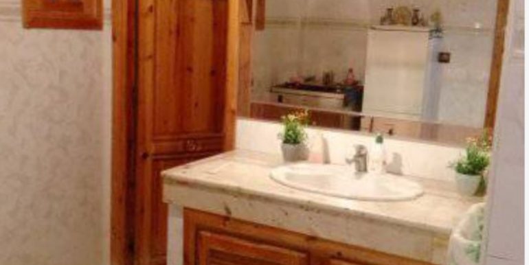 c77f135e-5c43-4c7a-878a-49acafa940a8