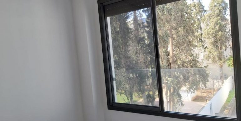 09242189-0ffb-4157-a40b-a17b02f70d27