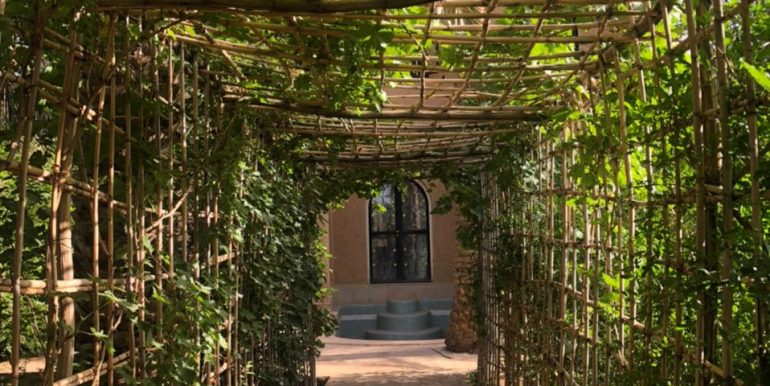 0fe4043a-a7ae-4f6e-b551-e58f6ee63f65