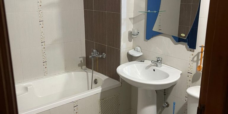 e71ead9b-3643-4f19-9ad9-7634380eda5b