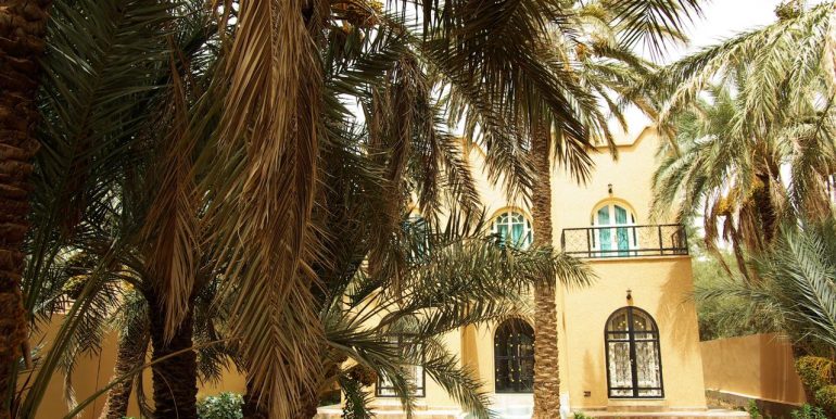 eea7fbac-63c6-48e1-8958-e57e1865e9a0