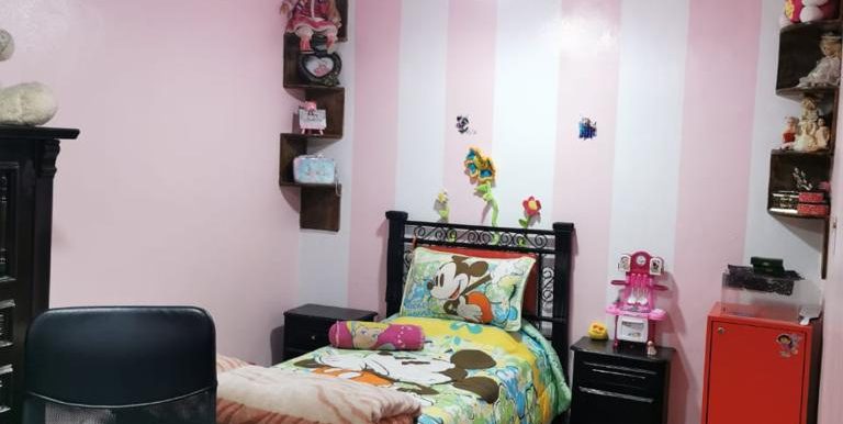 6ca69fa7-f566-4951-9b53-27059e49620d