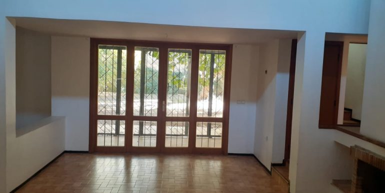 333b1079-193b-4e59-9fe9-d03a1025a569