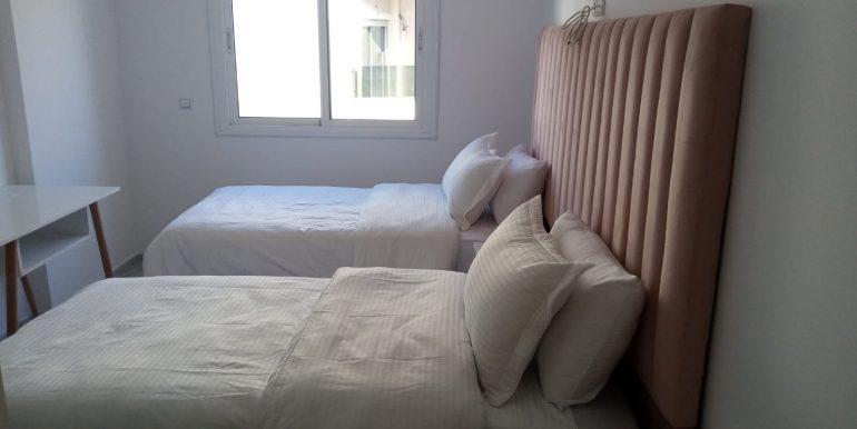 77a1f390-7b0a-44cf-b00e-a0201de3a440