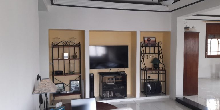 e4351dd0-074c-45c8-974d-a9cc924c1212