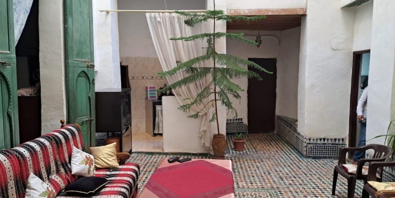 6740b9b0-6504-4ba4-8d09-a522ebd95157