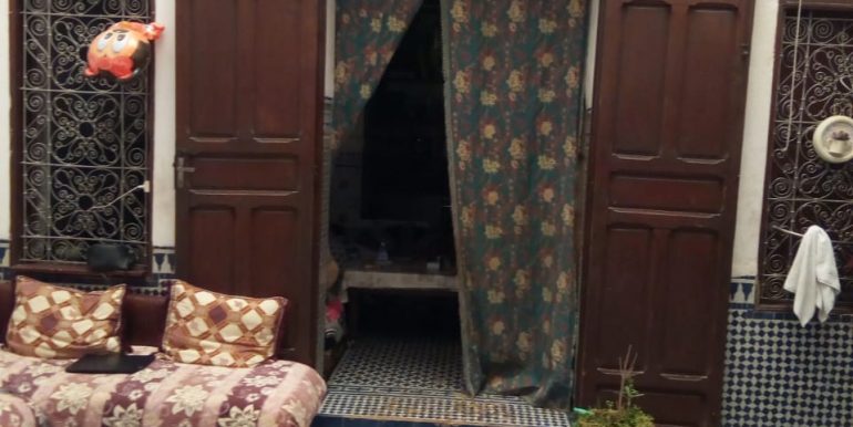 8f18a1ff-b3d1-465c-bdb7-2c1c0c0e9538