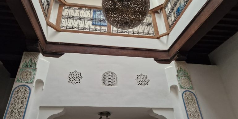 12ab5164-54ef-4042-8640-3d36576f9b97