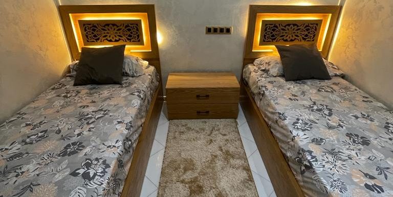 6a4a30bf-9349-426e-8bfc-212915269276