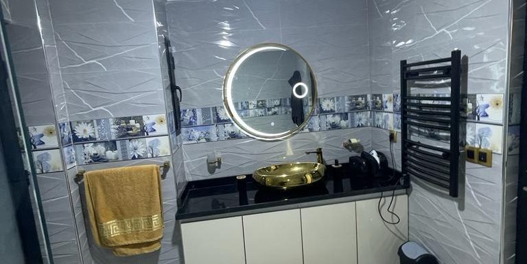 d52cb859-3d87-4a4e-b303-588056469bf3