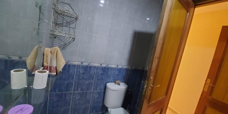 4b8ac05f-9c1f-40c5-b96b-d5efa6f3f72e