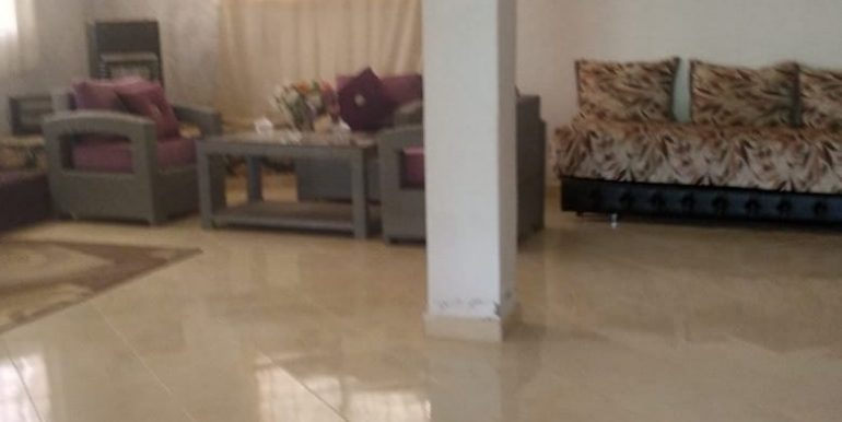 e607e70c-67b8-4bb9-b886-16092cc4f83b