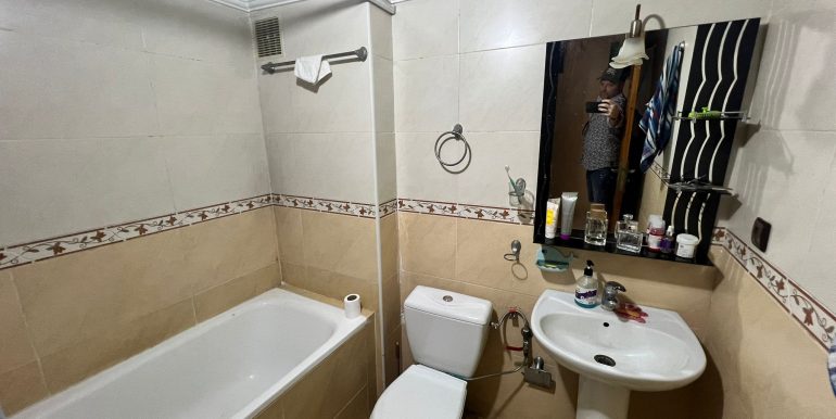 edf24dab-b03d-4e16-94ba-1e6cc9c3ebbd