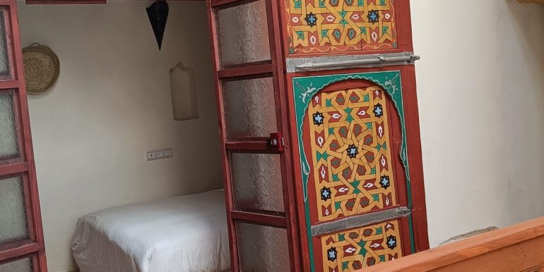 d399a644-63b1-4652-b6c5-8a2c8126d1f5