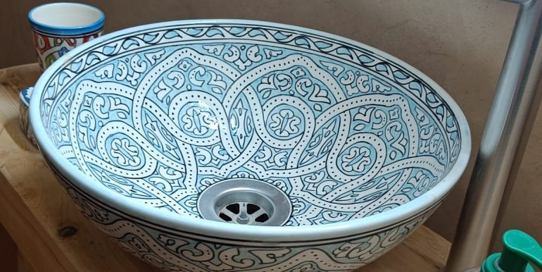 e38cd940-219c-409f-b45b-71ef0e5d797d