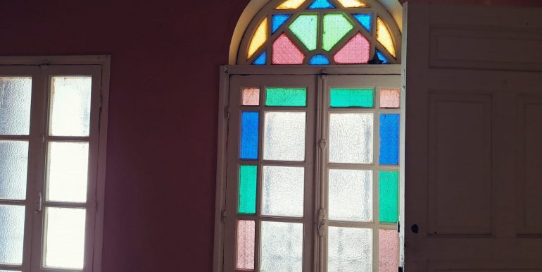 3edbf100-d549-429d-b11f-6365b5320681