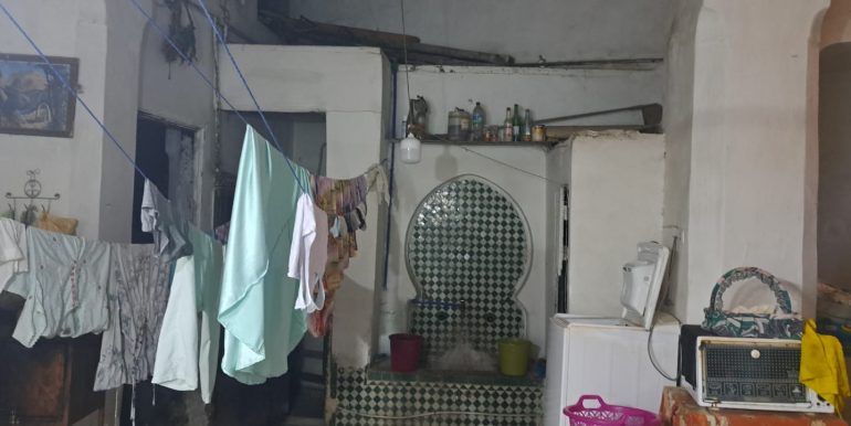 f6f3e865-4206-4f4c-8483-96b3ca9f1993