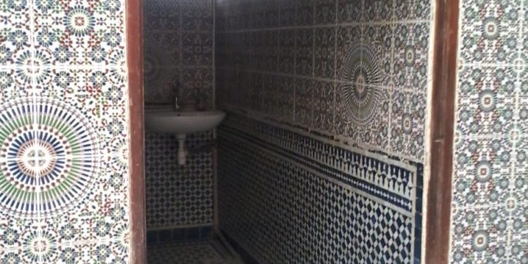 dc2f4c39-8efc-4c5c-915d-7df085d4a6ae