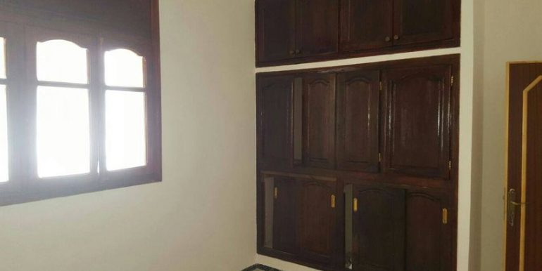 72180595_932853780406669_6858317431677386752_n