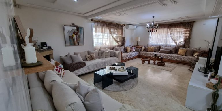Duplex à louer meublé